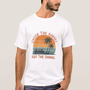 T-shirt cool Retro Sunset & Palm Tree Adventure