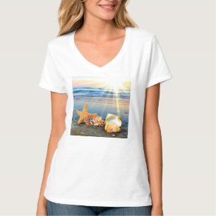 T-shirt Coquillages marins et étoiles de mer sur la plage