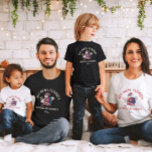 T-shirt Correspondance de vacances de la famille de Noël p<br><div class="desc">Élevez votre escapade de vacances avec nos T-shirts personnalisés de Noël Famille Plage Vacation ! Idéales pour des escapades en famille, ces chemises peuvent être customisées avec votre nom de famille, destination de plage, et l'année. Que vous fêtiez à Hawaï ou dans tout autre paradis tropical, ces chemises assorties apporteront...</div>