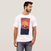 T-shirt coucher de soleil de cycle rétro (Devant entier)