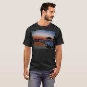 T-shirt Coucher de soleil sur le quai du lac Arrowhead (Devant entier)