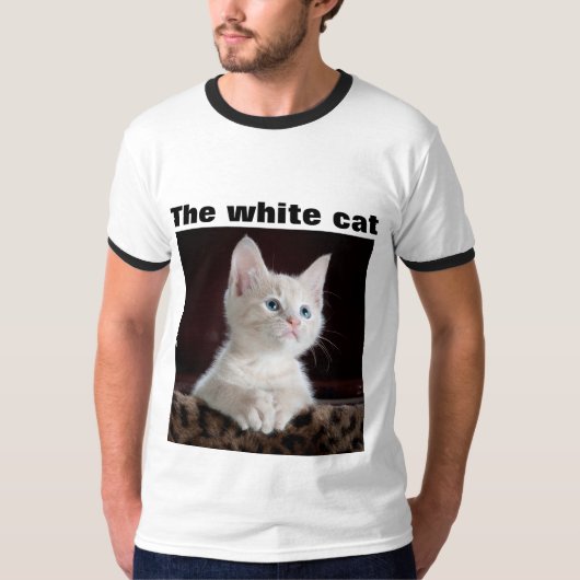 T-shirt Couleur blanche avec un design distinctif (Devant)
