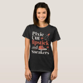 T-shirt Coupe pixie rouge à lèvres et baskets style de che (Devant entier)