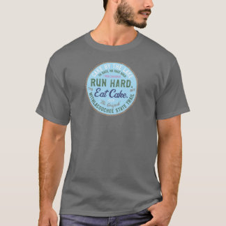 T-shirt Coure fort. Mange du gâteau.-Gâteau au bord du lac