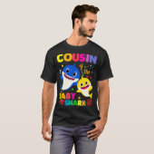 T-shirt Cousin Du Bébé Requin Anniversaire Cousin Requin _ (Devant entier)