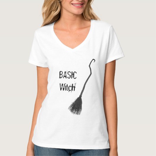 T-shirt Coutume BASIC WITCH Broom Cute Funny Women V-neck (Devant)