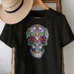 T-shirt crâne à sucre<br><div class="desc">T-shirt crâne à sucre - Un t-shirt extrêmement funky avec l'art magnifique d'un crâne à sucre de mariposa. La tenue idéale pour toute célébration mexicaine. Mariposa On trouve généralement des crânes de sucre lors de la célébration du Jour des Morts (El día de los muertos).</div>