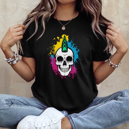 T-shirt Crâne de graffiti urbain avec mohawk