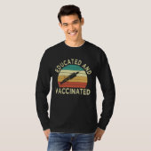 T-shirt Created and vaccinated fun pro vaccination (Devant entier)