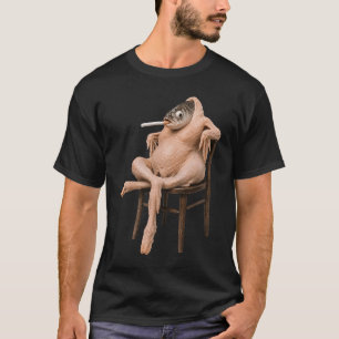 T-shirt Créature de poulet de poisson surréaliste Chaise a