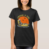 T-shirt Creepin It Real Funny Halloween Squelette Relaxant (Devant)
