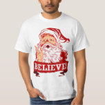 T-shirt Croire Au Père Noël<br><div class="desc">Père Noël existe toujours, vous n'êtes jamais trop vieux pour croire ! Vêtements d'humour de Noël dans un style rétro amusant pour toutes vos fêtes festives et fêtes de Noël en décembre. Graphique amusant pour l'enfant en chacun de nous.</div>