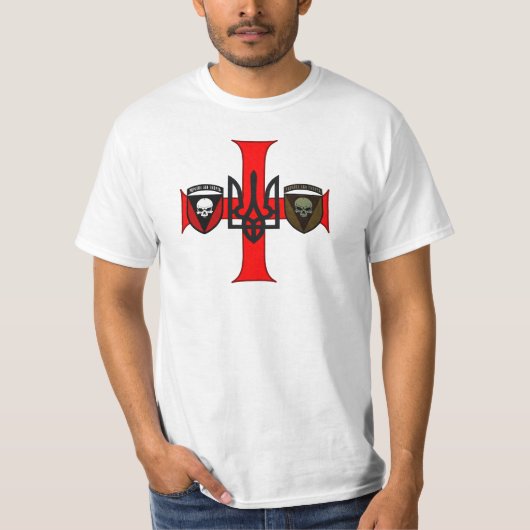T-shirt Croix de Templier avec insigne  (Devant)