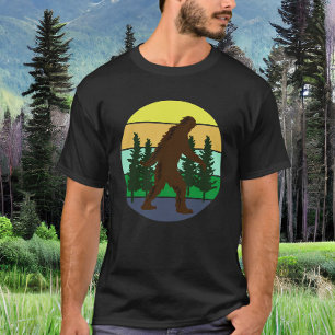 T-shirt Croyant Sasquatch Vintage Sunset Bigfoot