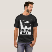 T-shirt Croyez Dat Funny Alien Ufo (Devant entier)