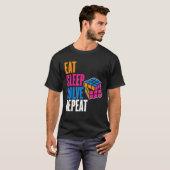 T-shirt Cube de puzzle concurrentiel Manger Sleep Solve Sp (Devant entier)