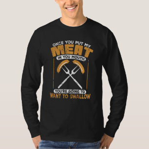 T-shirt Cuisine Et Grillades Dans La Cuisine Ambiguë