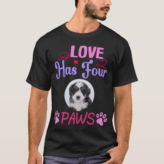 T-shirt Custom Photo Love has Four Paws Valentine's Day (Devant)