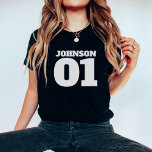 T-shirt Customisé Avec Le Nom Numéro Personnalisé Famille<br><div class="desc">Élevez votre style de vacances en famille avec le T-shirt "Customisé avec le nom Numéro personnalisé Numéro personnalisé Famille Vacances". Cette chemise personnalisée présente un design unifié avec le nom de famille, l'année établie, ainsi que les noms et numéros individuels, assurant à chaque membre de la famille se démarque par...</div>
