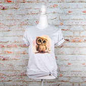 T-shirt Cute Big Eyed Owl sur Arrière - plan rose