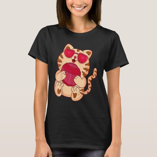 T-shirt Cute Cat with Wool Ball Knitting (Devant)