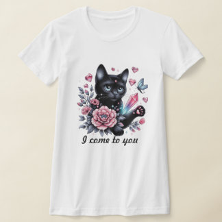 T-Shirt Cute chat noir portant des fleurs