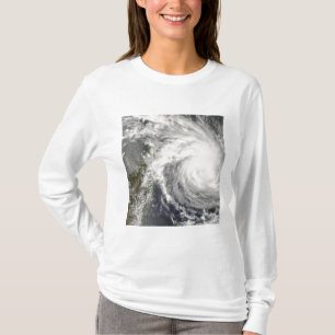 T-shirt Cyclone tropical Ivan approchant Madagascar