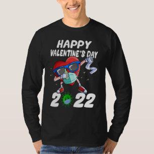 T-shirt Dabbing Heart In A Mask 2022 Valentines Day Dab Bo
