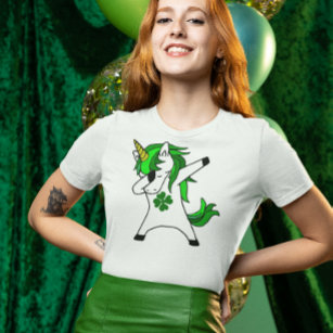 T-shirt Dabbing Unicorn St. Patrick's Day Shamrock vert