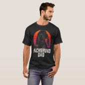 T-shirt Dachshund Papa Retro Weiner Sausage Chien Papa Bad (Devant entier)