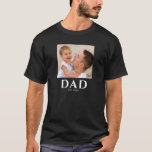 T-shirt Dad Established Photo Father’s Day Black<br><div class="desc">Personalized Dad Established photo design with classic minimalist typography. This new dad keepsake celebrates the year he became a dad and showcases a favorite family photo. A meaningful reminder of fatherhood and a heartfelt gift for a proud new dad.</div>