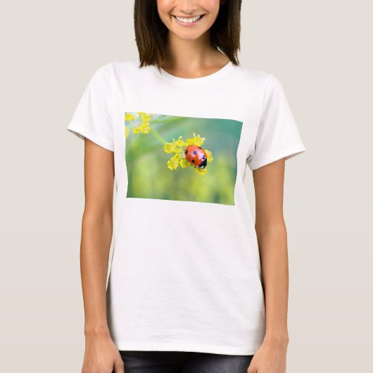 T-shirt dame sur le dessus (Devant)
