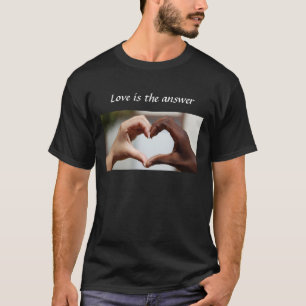 T-shirt d'amour fraternel