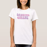 T-shirt Dancing Queens, disco violet rose bachelorrete<br><div class="desc">Ce t-shirt dernier disco bachelorette est la tenue parfaite pour votre prochaine soirée de bachelorette. La chemise, ornée des mots "dancing queens", capture l'ambiance rétro d'un thème disco classique. Disponible dans des couleurs roses et violettes saisissantes, ce design simple mais moderne présente une boule disco chatoyante, capturant parfaitement l'essence de...</div>