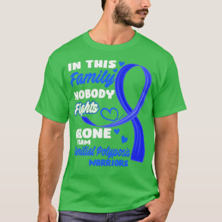 T-shirt Dans Cette Famille Personne ne combat seul Équipe