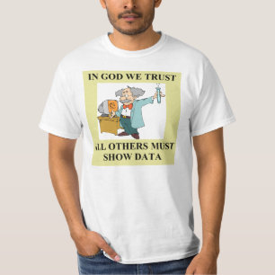 T-shirt dans un dieu nous faisons confiance à la