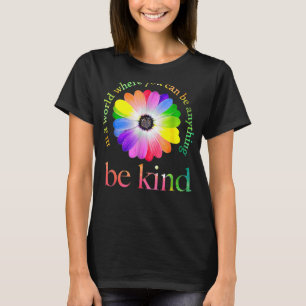 T-shirt Dans Un Monde Où L'On Peut S'Aimer N'Importe Quoi