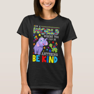 T-shirt Dans un monde Soyez Gentil Éléphant Mignon Tortue
