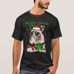 T-shirt Dashing À Travers Le No Cat Portant Le Casquette D