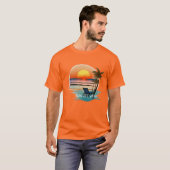 T-shirt de base orange foncé de l'homme. (Devant entier)