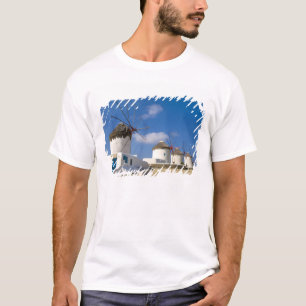 T-shirt De beaux moulins à vent sur l'île de Mykonos,
