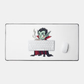 T-shirt de buveur de café vampire � latte effrayan (Clavier et souris)
