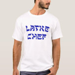 T-shirt de chef de Latke<br><div class="desc">Ne fait pas tout le monde des latkes d'amour sur Chanukah ! C'est un grand cadeau pour le chef de Latke, la personne qui aime faire des latkes de Chanukah, ces crêpes de pomme de terre chargées par calorie que tout le monde aime manger avec la compote de pommes ou...</div>