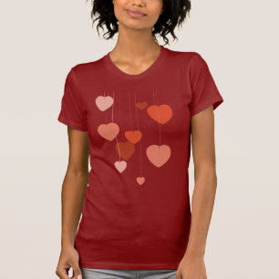 T-shirt de coeurs de Hangin