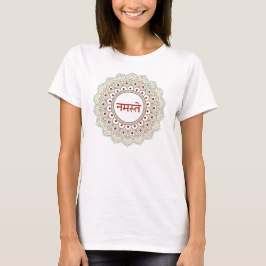 T-shirt de femme de yoga de Namaste de mandala (Devant)