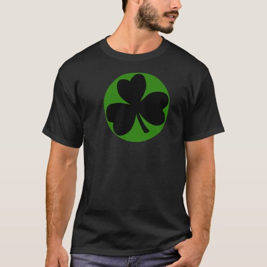 T-shirt "de guerrier celtique" de shamrock (Devant)