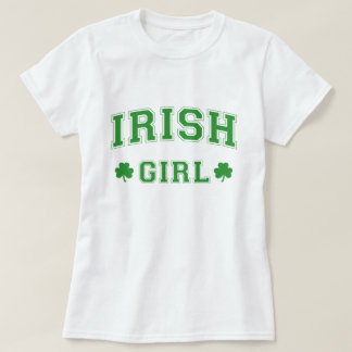 T-shirt de la fête de la fille irlandaise St. Patr