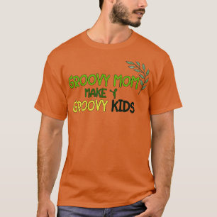 T-shirt de Super mères bizarres de construire le caractère