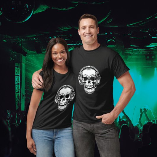 T-shirt de teinte et tons foncés