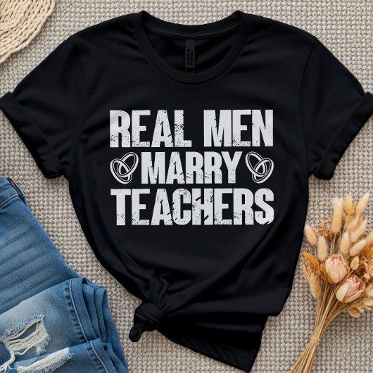T-shirt De vrais hommes marient des enseignants Funny ense